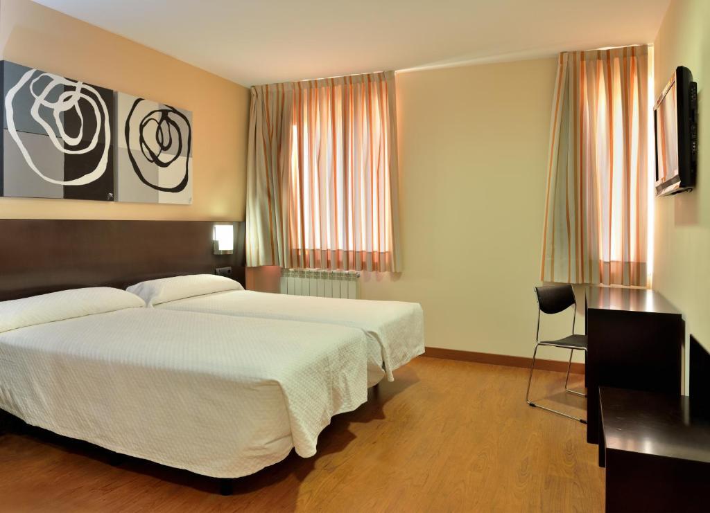 Hospital de Órbigo Hotel El Paso Honroso חדר תמונה