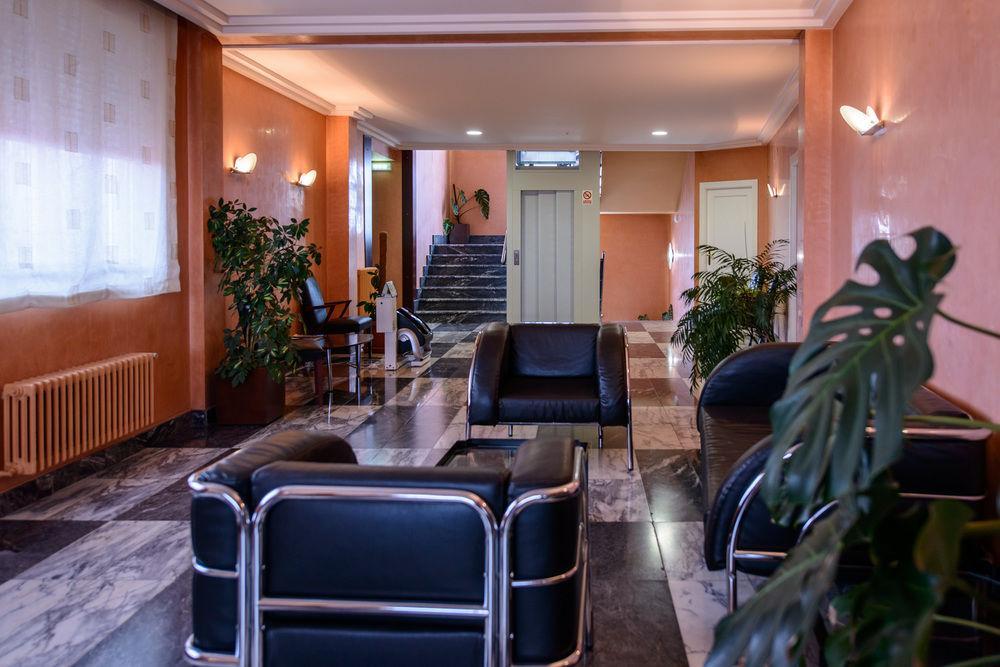 Hospital de Órbigo Hotel El Paso Honroso מראה חיצוני תמונה
